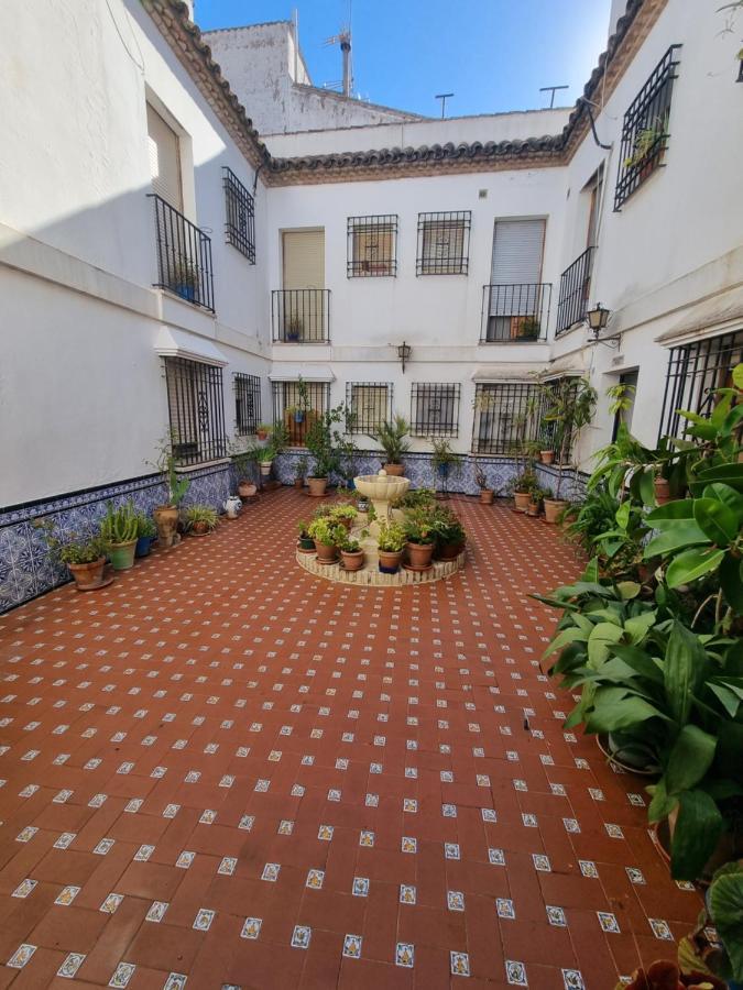 Apartamento En El Patio De La Juderia Kordoba Bagian luar foto